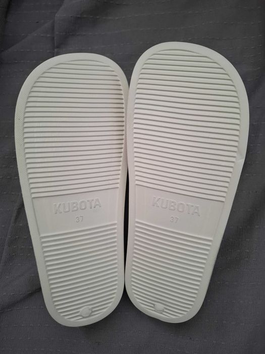 Klapki damskie marka" KUBOTA" nowe, rozm.37
