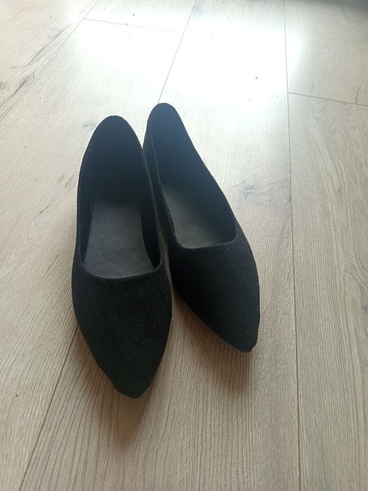 Nowe czarne zamszowe Baleriny damskie 39
