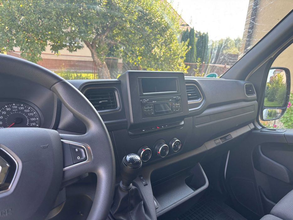 Renault Master L3H2, 2022r. – transporty, wynajem z kierowcą lub bez