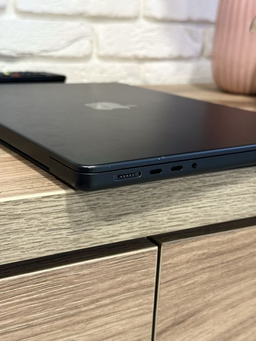 Вживаний ноутбук Apple 2023 MacBook Pro 14’ M3 Pro 18 GB RAM 1 TB SSD Space Grey