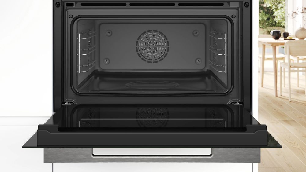 Serie 8 Forno compacto integrável 60 x 45 cm Preto CBG7341B1