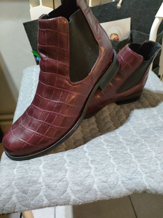 Bordowe damskie botki