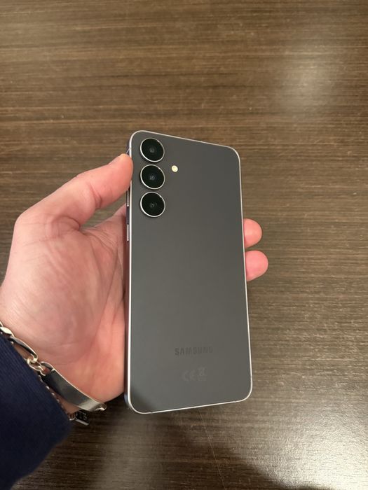 Samsung s25 FE como novo