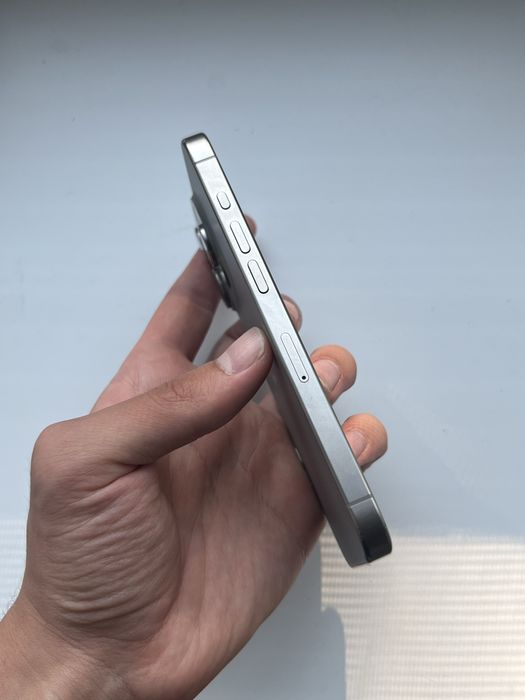 Iphone 15 pro 128 gb•Айфон 15 про 128 гб.