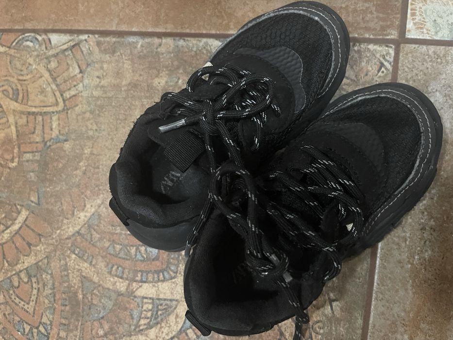 Кросівки Zara 26р.