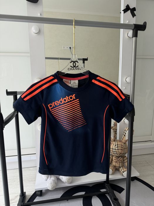 Футболка adidas