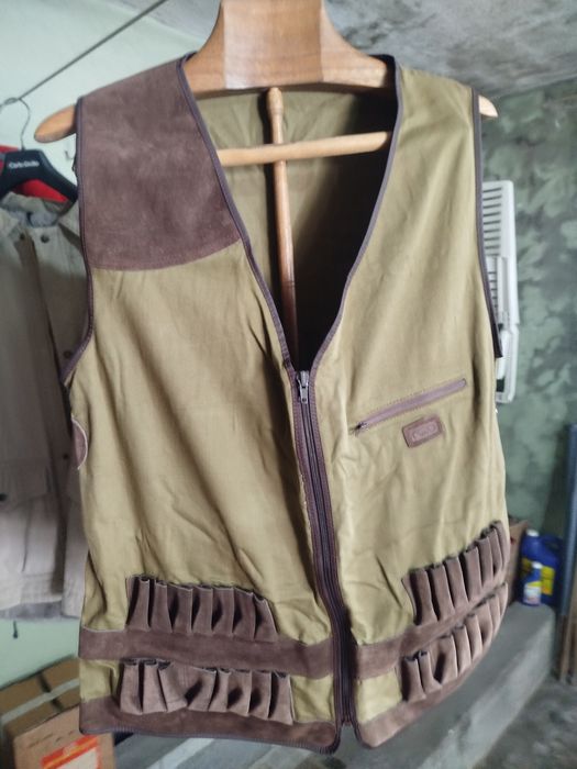 Coletes de pesca e caça