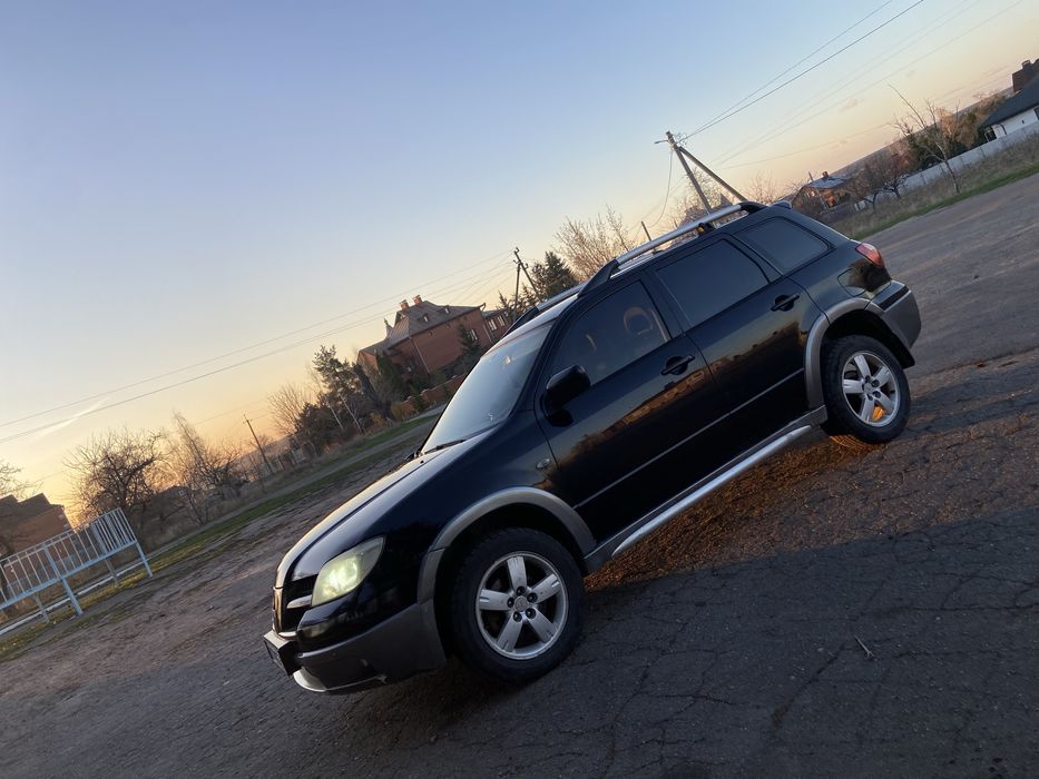 Mitsubishi Outlander с газом,2006 года