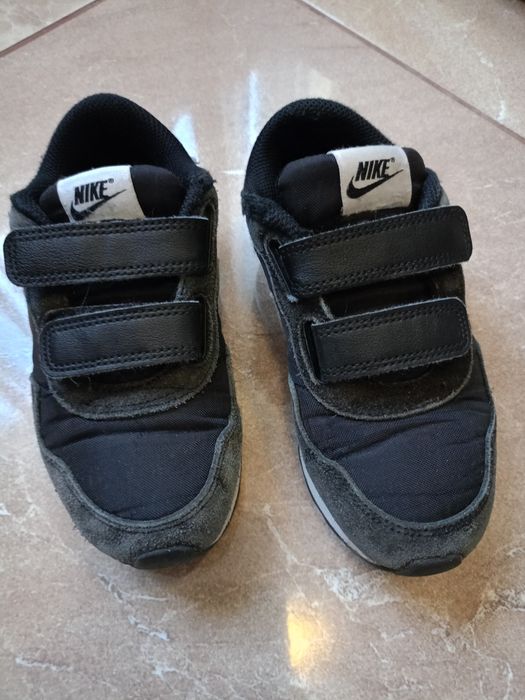 Кросівки дитячі Nike. Розмір 30. Стелька 19 см.