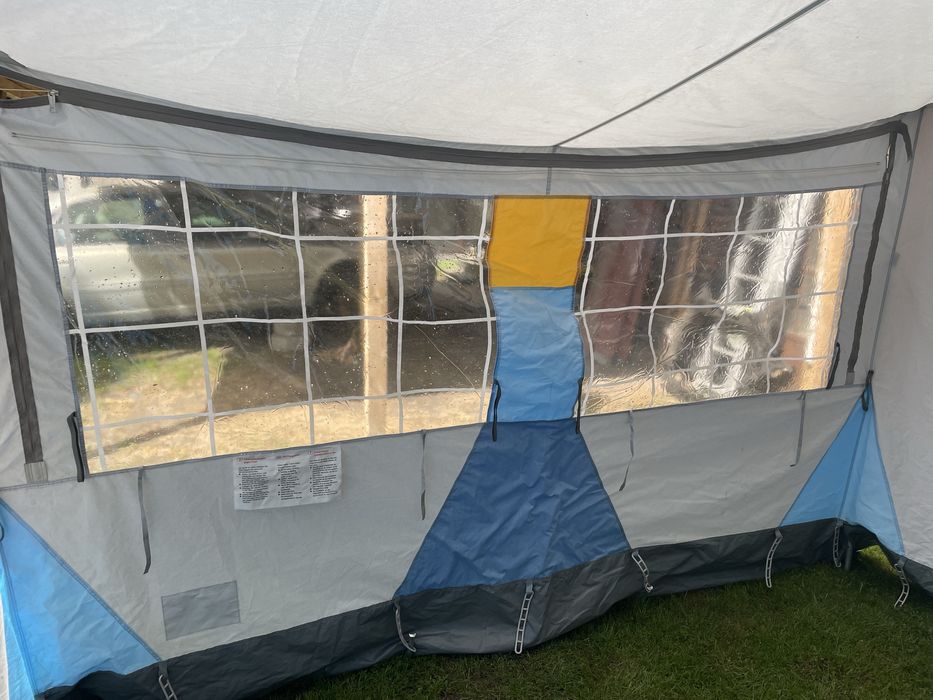 Namiot przedsionek do przyczepy