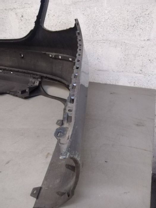 Vendo Para-choque de tras Mercedes Benz É class W213 AMG ano 2016 /22