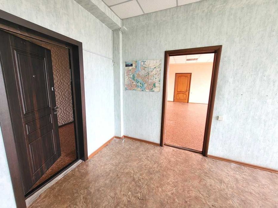 Продаж 4-х єт.приміщення вул Північне шоссе 12, поряд ДК "ЗАЛК".