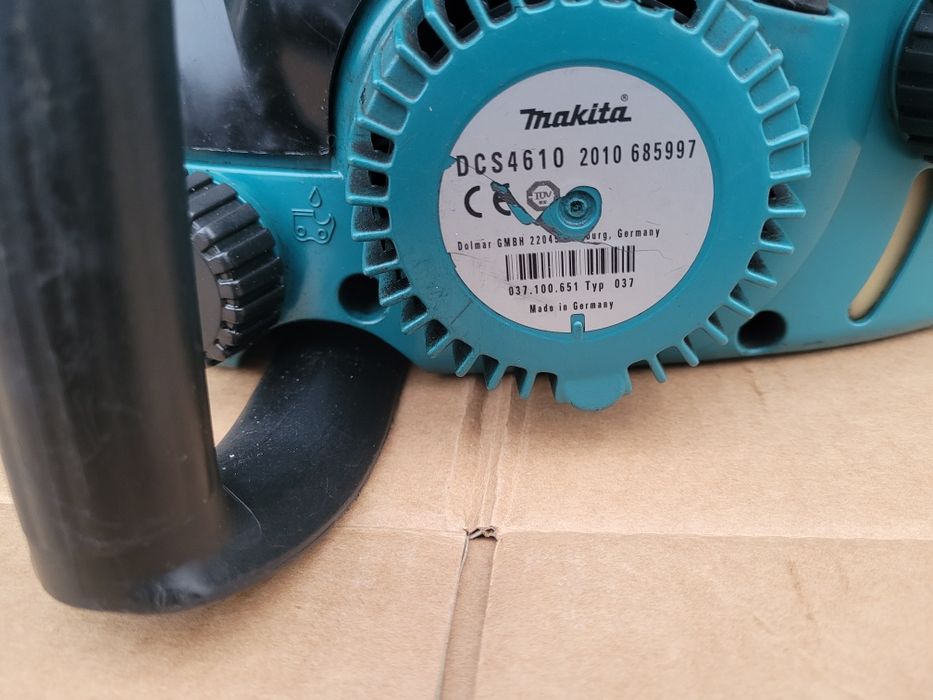 Продам бензопилу макита 4610, бу