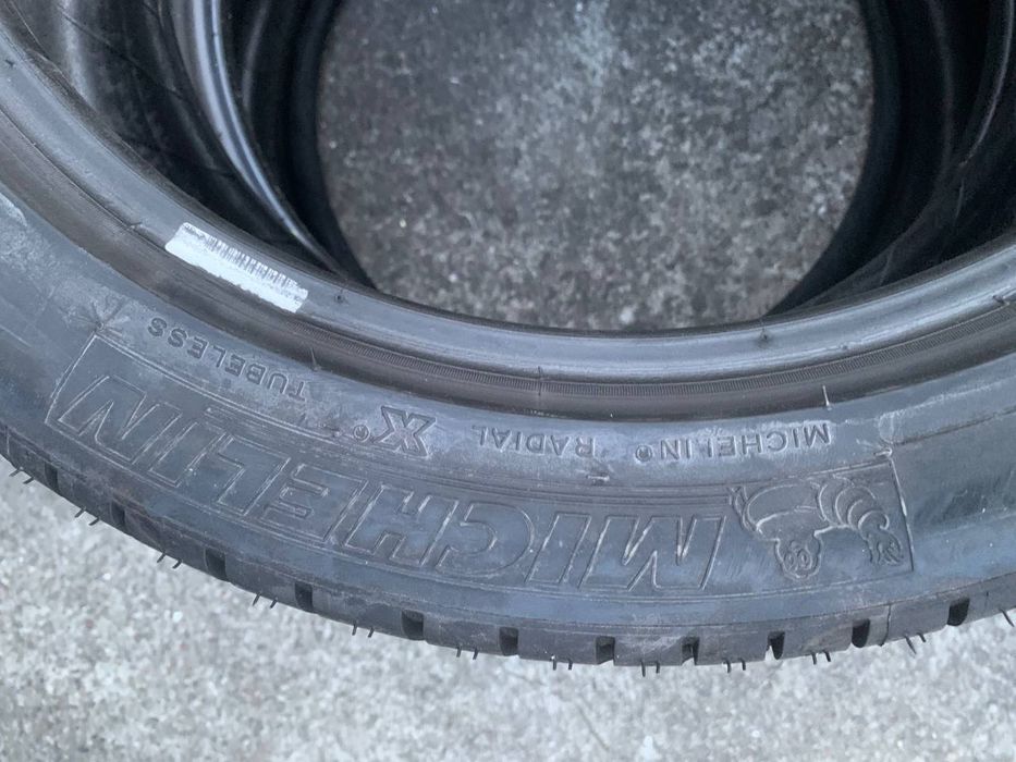 225/45R17 Michelin lato