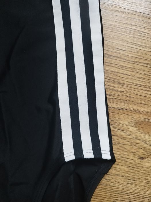 Strój jednoczęściowy Adidas roz.S
