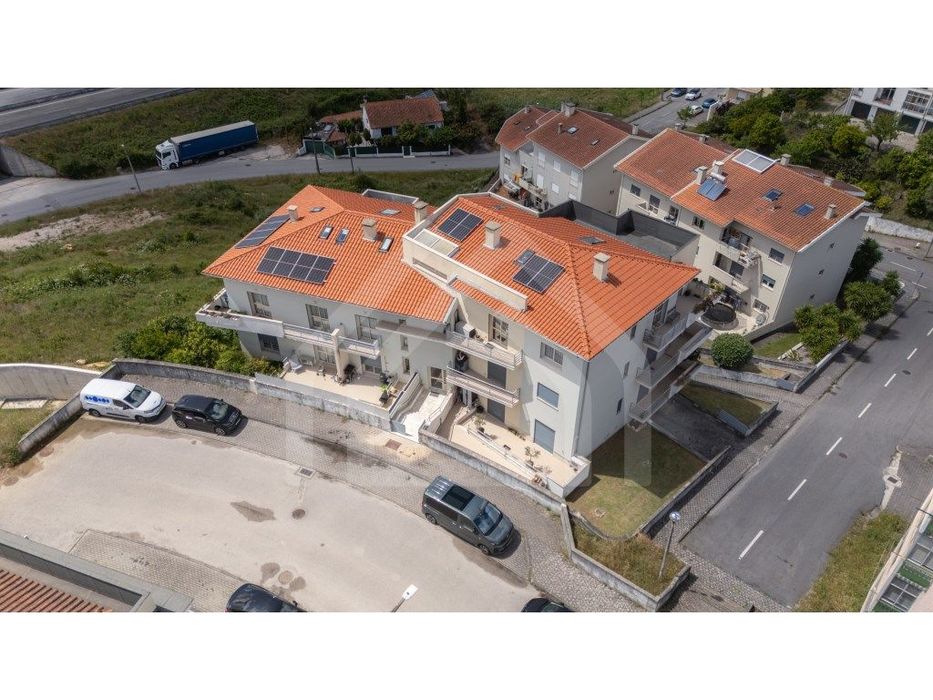 Apartamento T3 | Com sótão | Alqueves