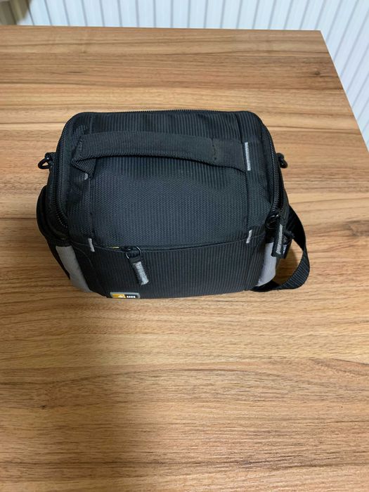 продається сумочка для фото або відеокамери