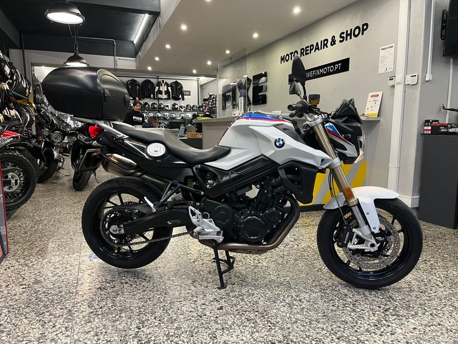 BMW F 800 R de 2017 Optimo estado Top Case BMW 18.750 Kms