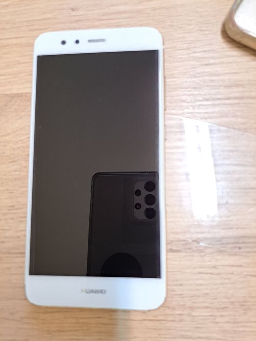 Telemóvel hauwei p 10 lite como novo