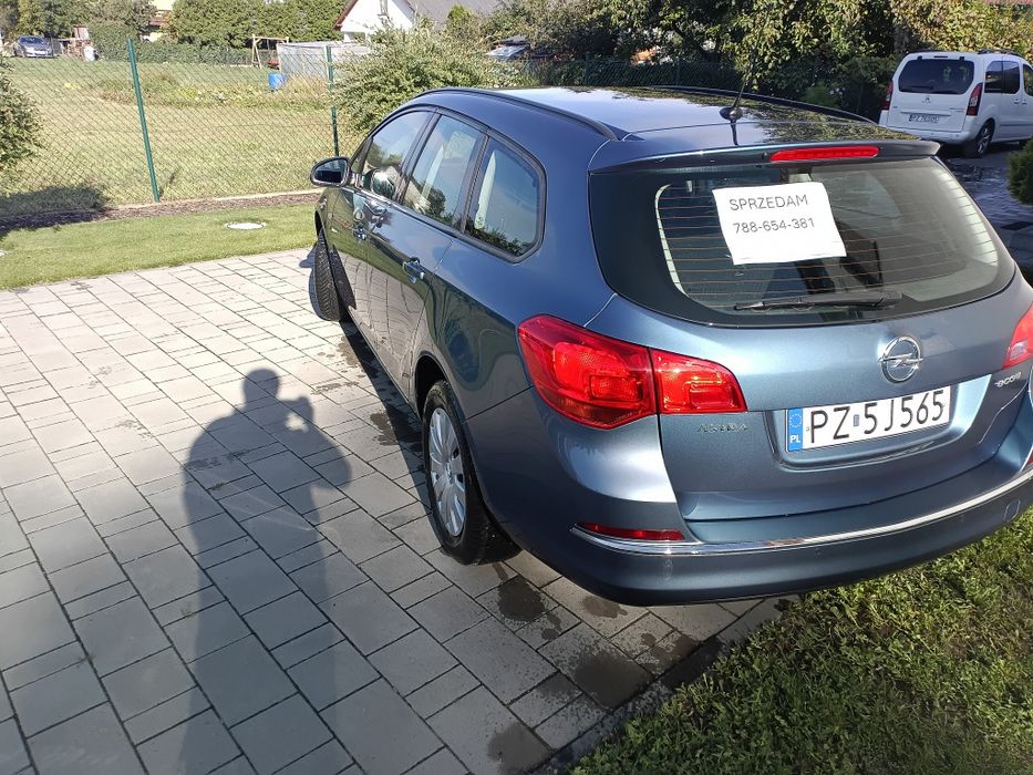 Opel Astra 1.6 CDTI oszczędny i niezawodny
