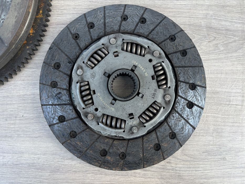 Комплект щеплення БМВ Е60 Е61 Е46 М57н 6 ступка МКПП Маховик Сцеплення