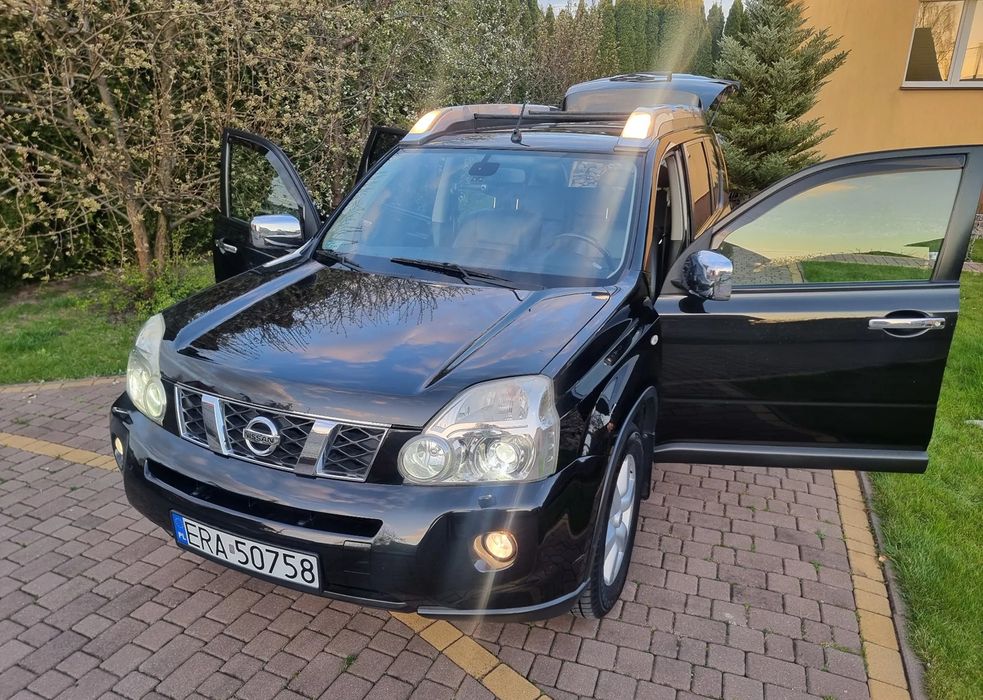 Продам nissan x-trail 2.0 DCI 4x4