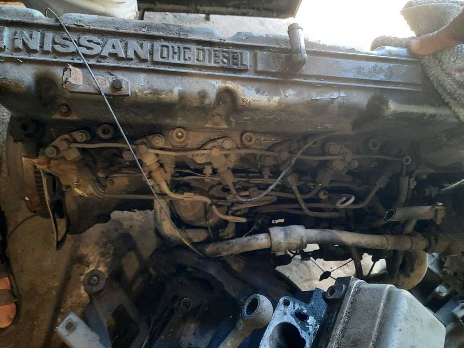 Nissan LD28 Laurel Gloria: 100 $ - Блок цилиндров и его части Одесса на Olx