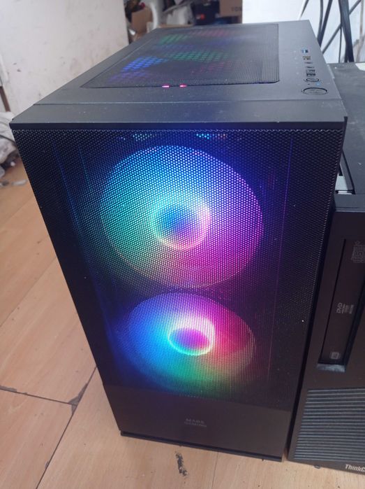 Torre de computador com Ryzen 3, 16gb e 256gb SSD