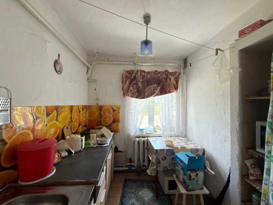 Продам окремий будинок по вул.Миру
