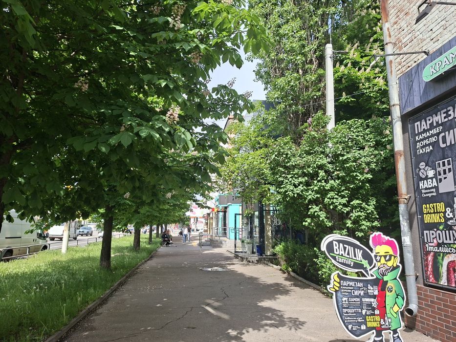 Срочно продаж 1х квартира.Критий ринок.