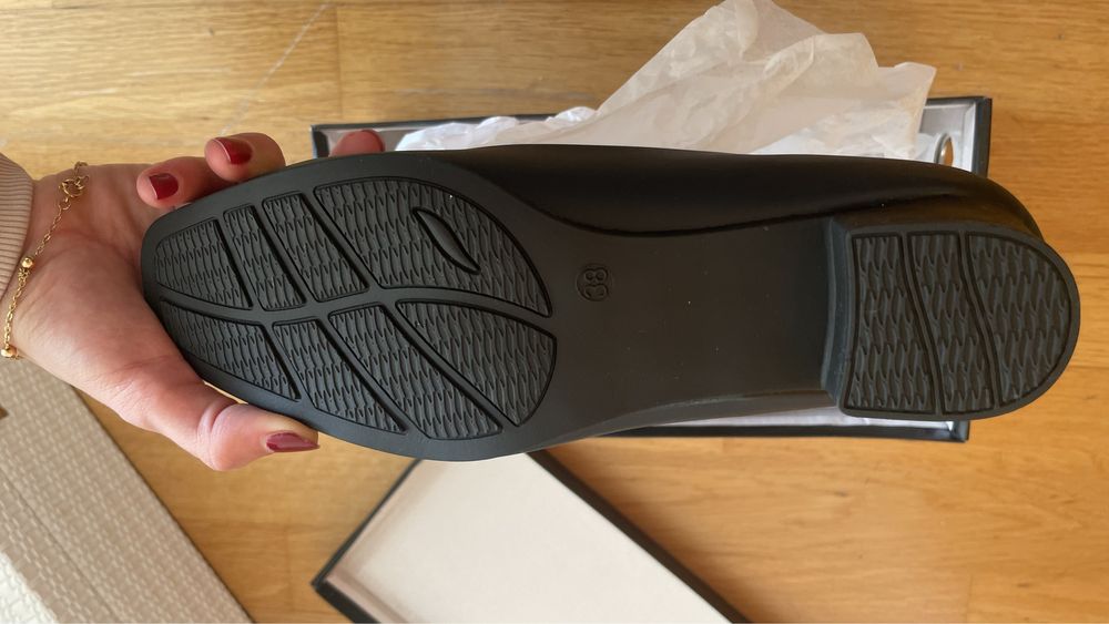 Sapatos Copitraje Pretos Novos