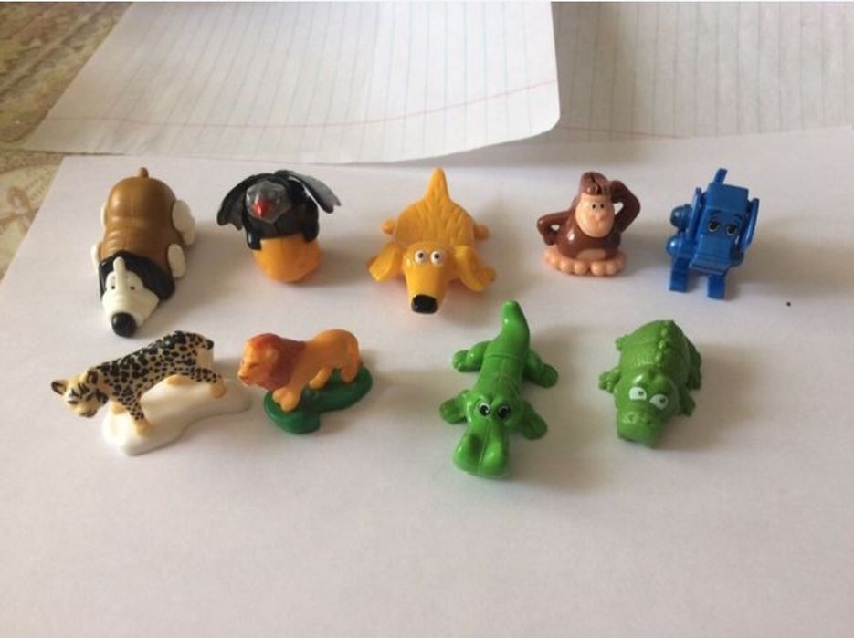 Игрушки из киндеров