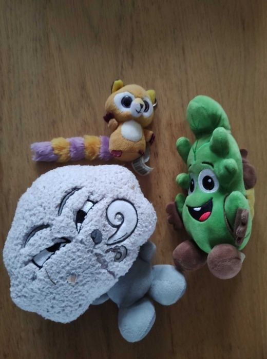 pluszaki, biedronka, Dąb, Jeż, Chmurka + GRATIS zestaw magnesów