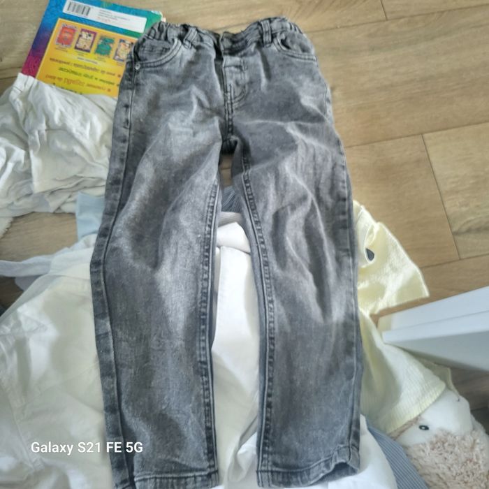 Spodnie jeansy rozmiar 110