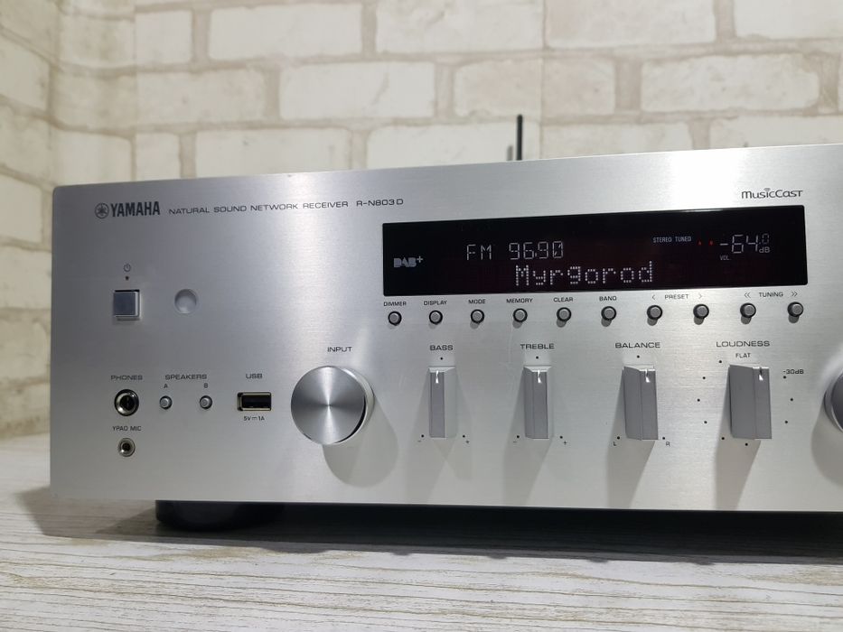 Стерео ресивер YAMAHA R-N803D, *2x145 Вт, Wi-Fi, Bluetooth, USB б/у з Німеччини