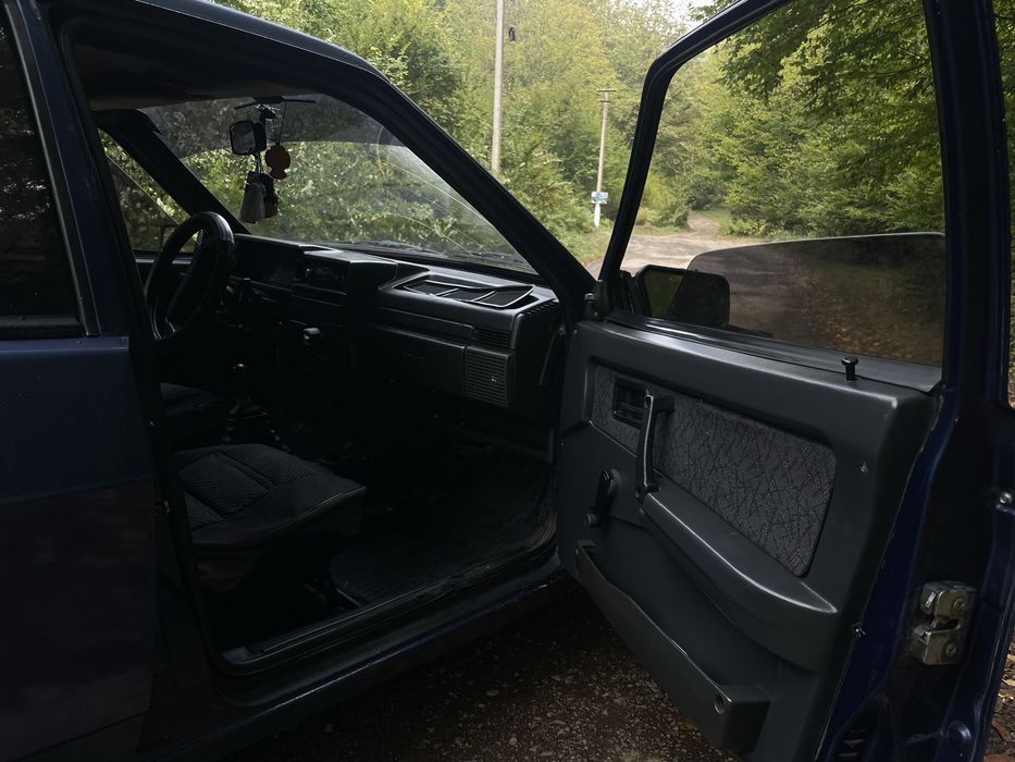 Lada Ваз 21099.