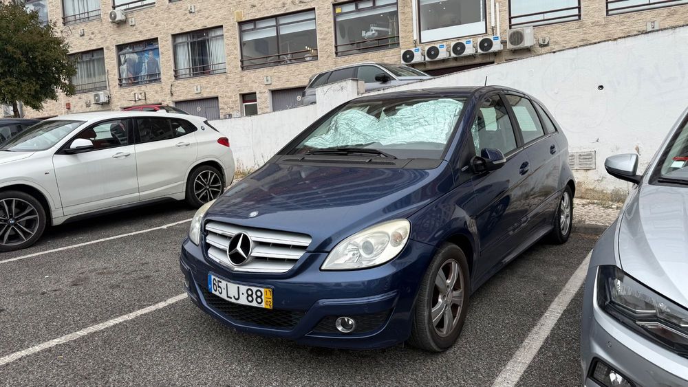 Mercedes Benz B160 1.5 Gasoline - Only 94,838 km