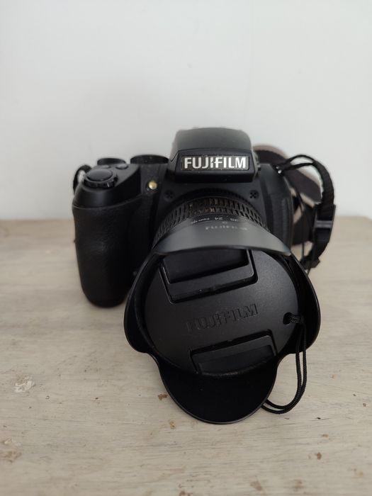 Maquina fotográfica Fujifilm Finepix HS30 EXR