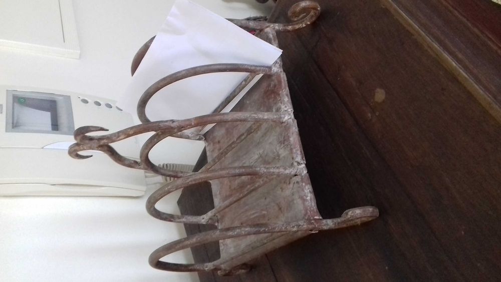 Porta cartas ferro
