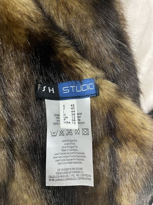 Casaco todo forrado com pelo