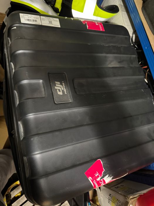 DJI Inspire 1 Pro with zenmuse X5 RAW