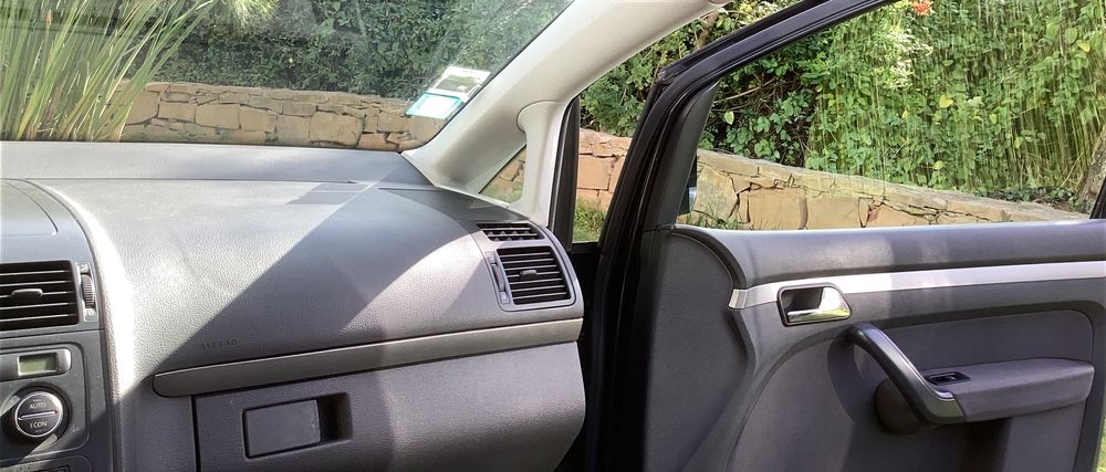 VW TOURAN 1.9 TDI Conceptline 5 lugares DSG