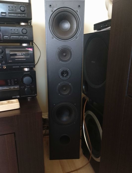 Wieża vintage  stereo lata 80 + gramofon  stan bdb