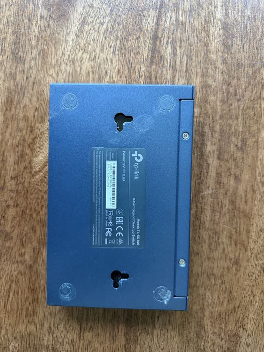 3 x TP-Link TL-SG108