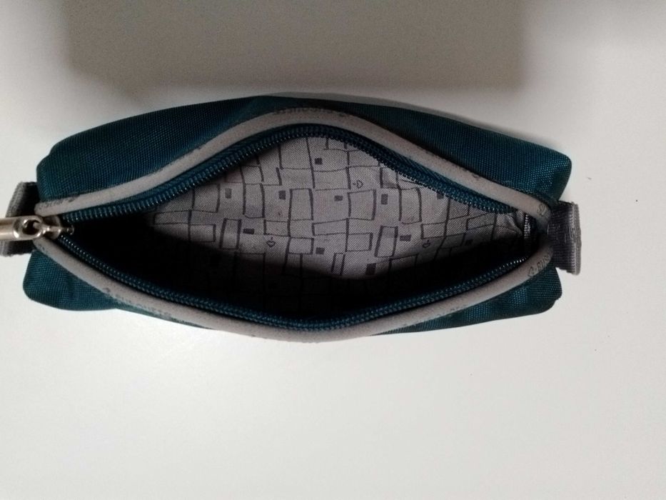 Estojo escolar 
ColorTown by Busquets