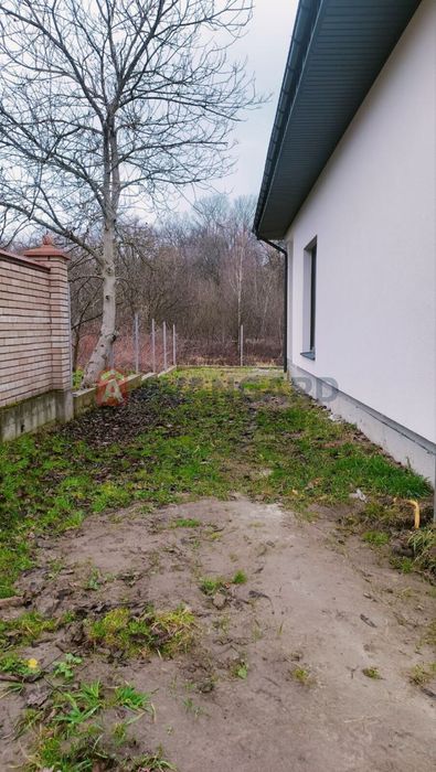 Продаж будинку в с.Зимна Вода