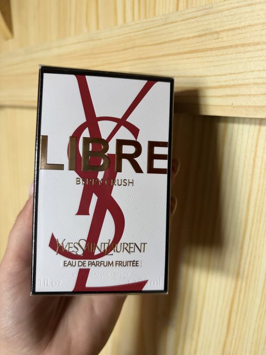 Perfum Yes Saint Laurent