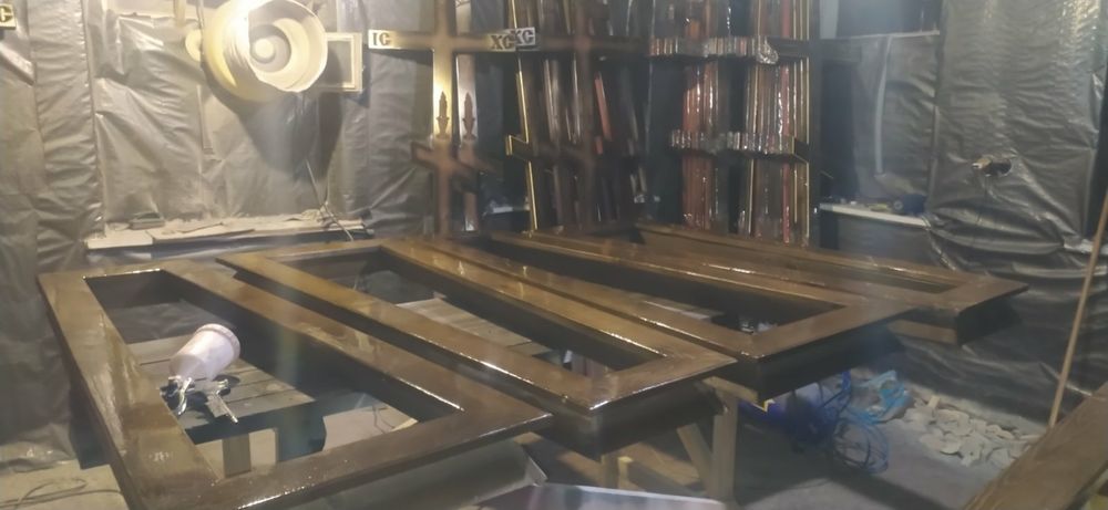 Виготовляемо не оббиті труни