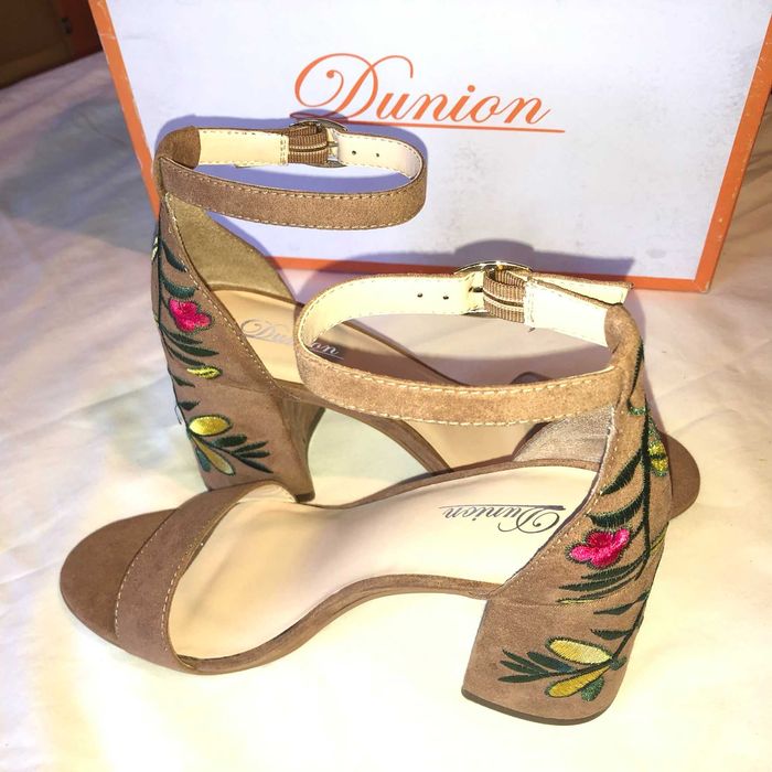 Босоніжки DUNION 23см