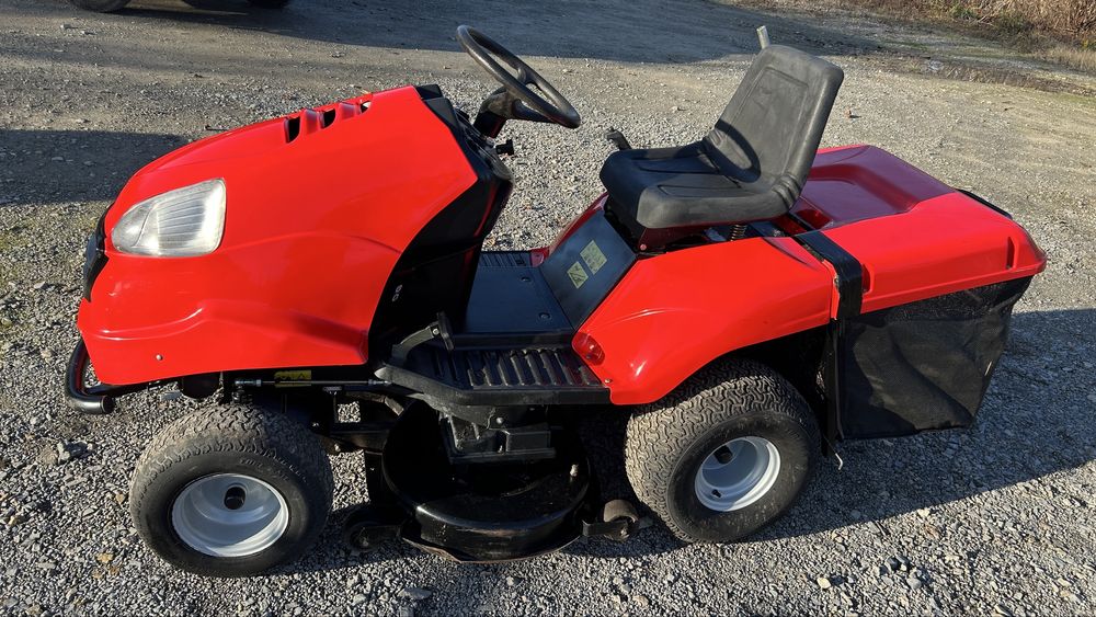 Kosiarka traktorek z koszem